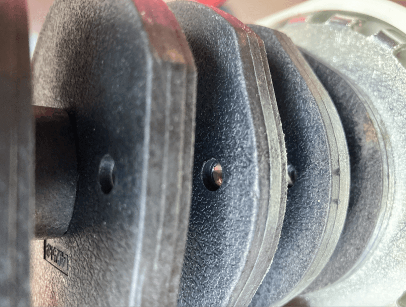 Close-up of the weight-changing discs on the Ativafit 55